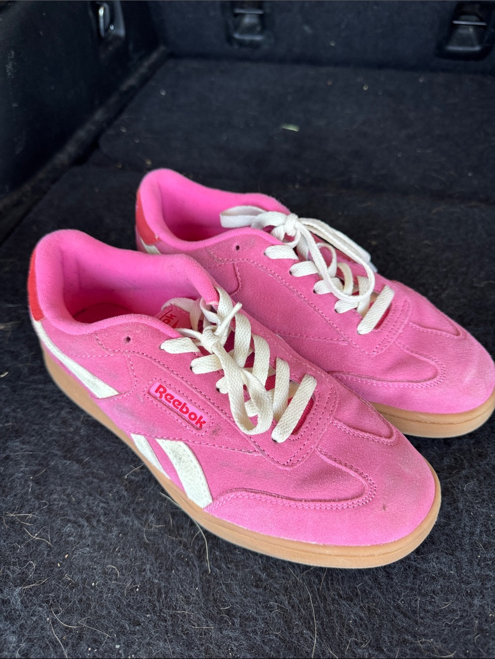 Reebok Women's Pink Suede Sneakers with Cream Laces size 7.5 women’s